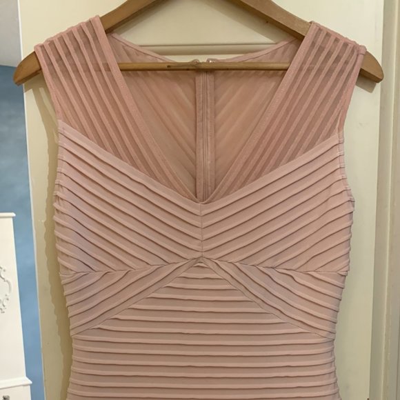 Calvin Klein Blush Pink Midi Dress - Picture 2 of 9
